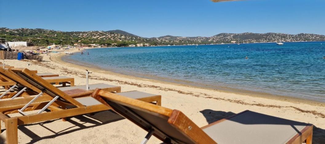 Haut De Villa A 700 Metres De La Plage, Totalement Independant Et Accessible Par Un Escalier Exterieur Sainte-Maxime Eksteriør bilde